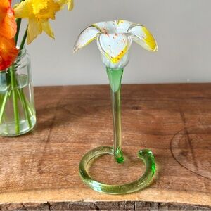 Vintage Glass Flower Vase with Spiral Stem Base, Glass Art Sculpture